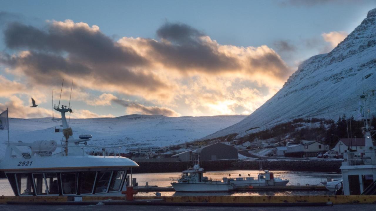 Harbour Inn - Guesthouse Bíldudalur Eksteriør bilde